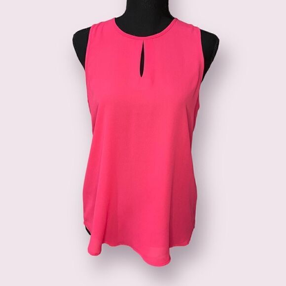 Violet + Claire sleeveless pink keyhole shell tank Size S - Picture 2 of 5